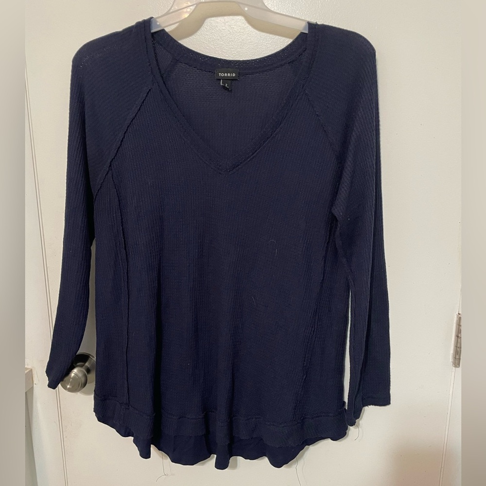 Torrid 2 long Sleeve Navy blue Exposed seams Waffle Knit Thermal sweater 2X